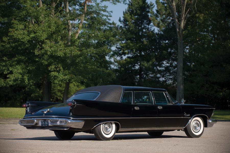 Chrysler Imperial Crown Limousine 1958 года  (фото 2 из 2)
